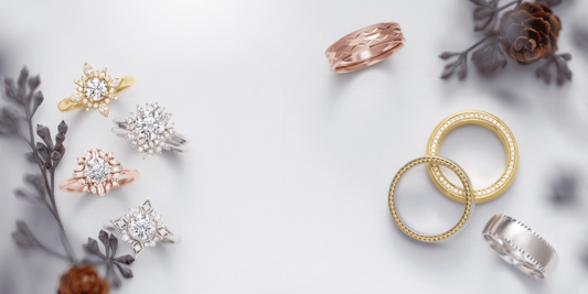 Sparkle and Shine: A Guide to Choosing the Perfect Holiday Jewelry for Her