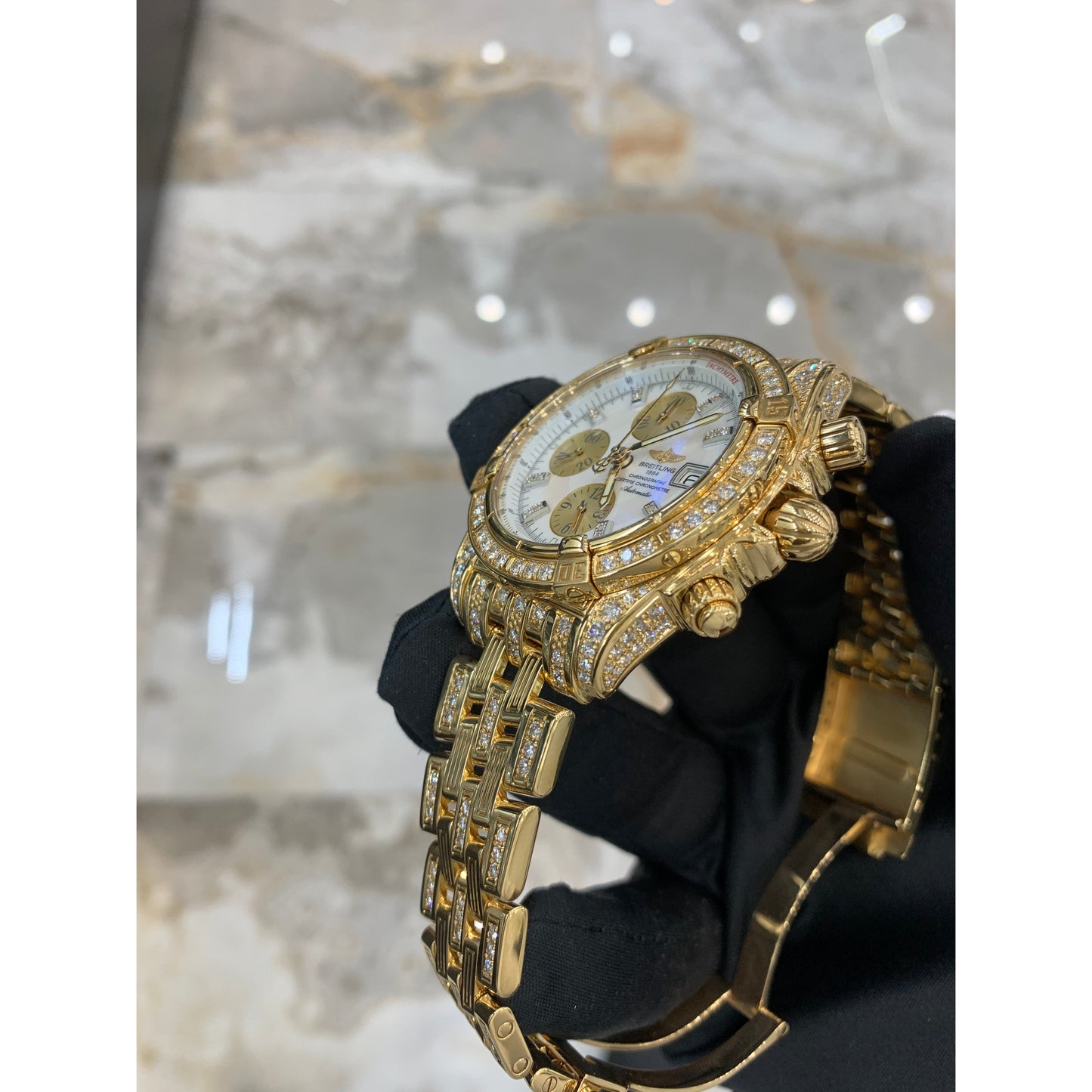 Pre-Owned Breitling Chronometer 6.08ct Limited Edition #20/25 in Yellow Gold