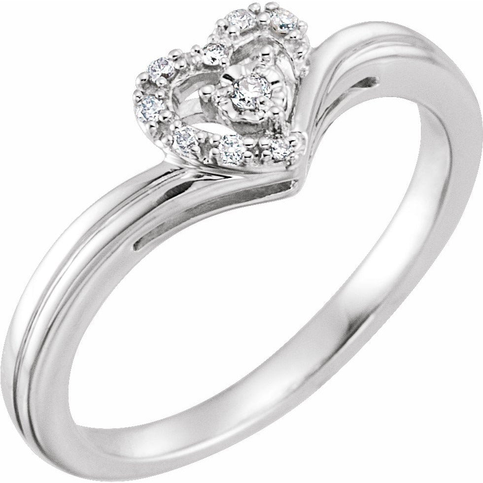 10K White .06 CTW Diamond Heart Promise Ring
