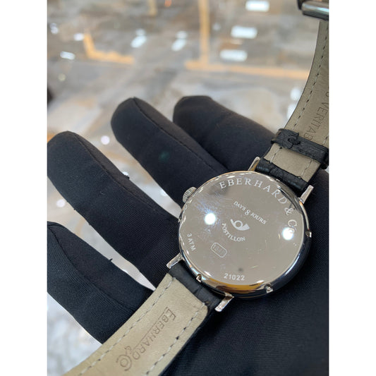Pre-Owned Eberhard & Co Postillon Black Dial 8 Jours