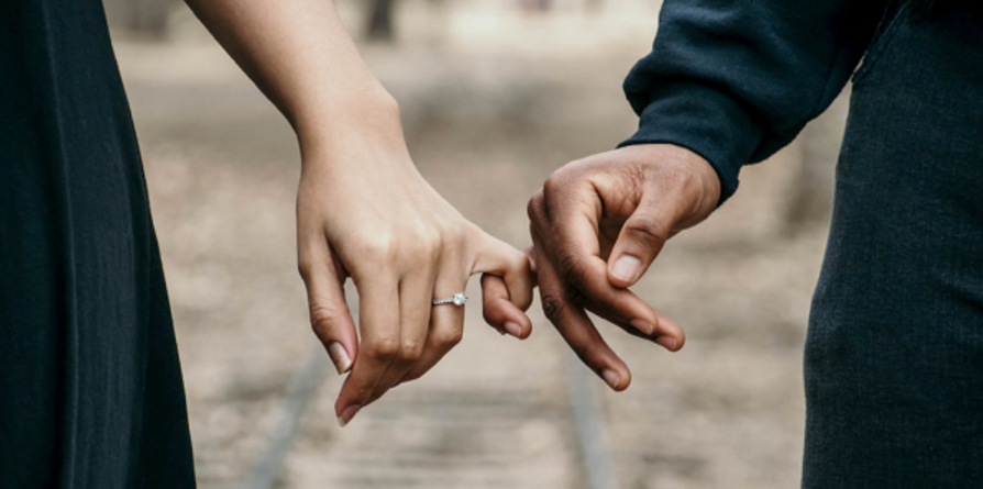 Your Guide to Choosing the Perfect Engagement Ring