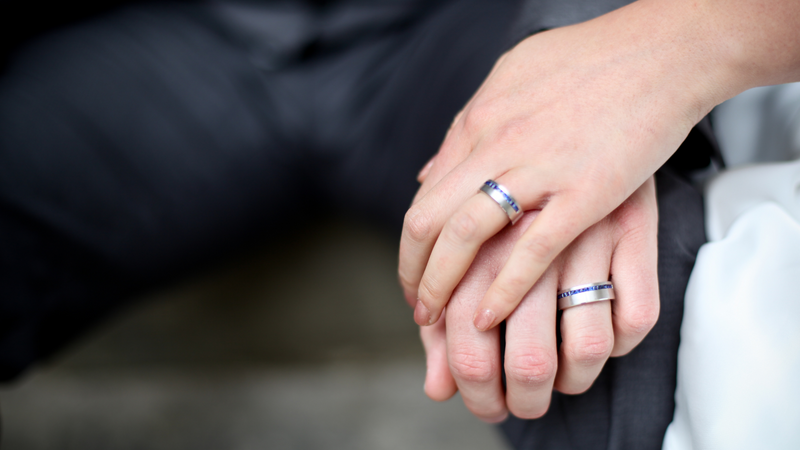 Women's Wedding Bands: The Ultimate Guide