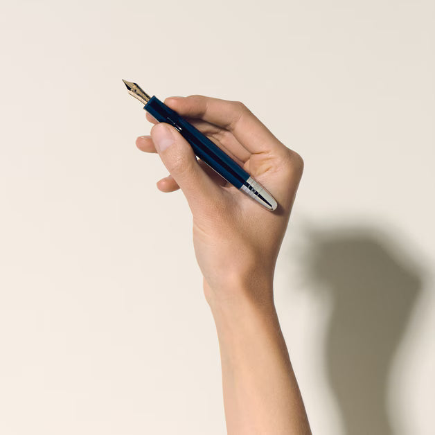 Montblanc Meisterstück Around the World in 80 Days LeGrand Fountain Pen