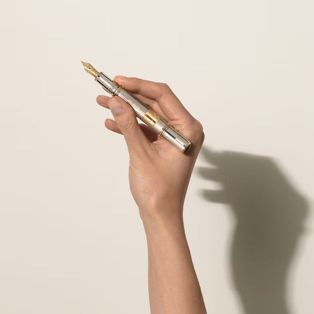 MONTBLANC Masters of Art Homage to Gustav Klimt Limited Edition 888 Fountain Pen