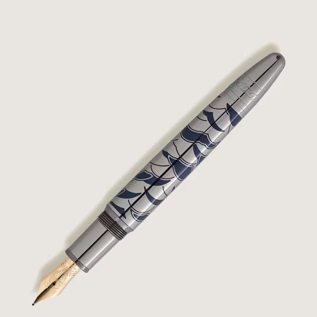 Montblanc Meisterstück Around the World in 80 Days Solitaire LeGrand Fountain Pen