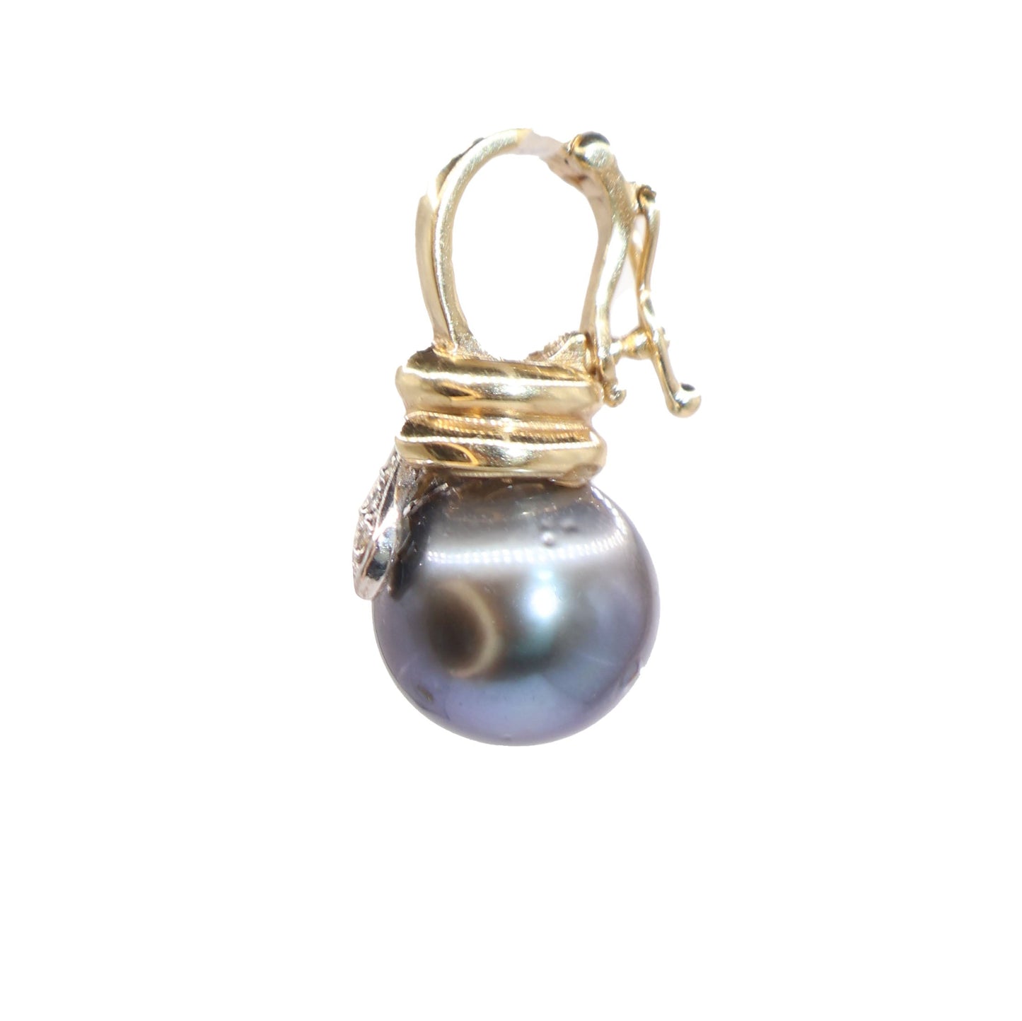 Tahitian Black Pearl Pendant in 14kt Gold