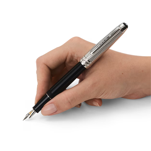 Montblanc Meisterstück Doué Geometry Classique Fountain Pen (M)