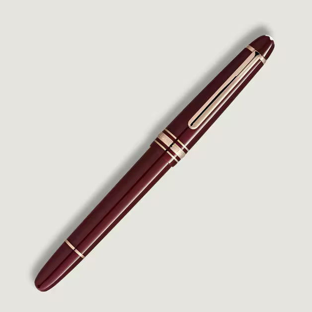 Montblanc Meisterstück Burgundy Red Classique Fountain Pen