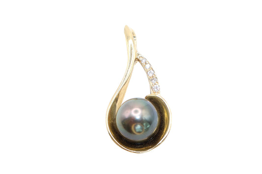 18kt Yellow Gold Tahitian Pearl Pendant