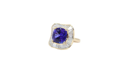 Tanzanite & Gold Ring with Baguette Diamonds