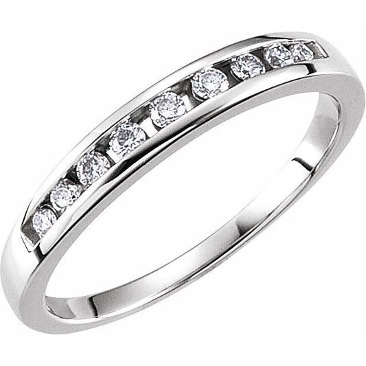 14K White 1/6 CTW Diamond Band
