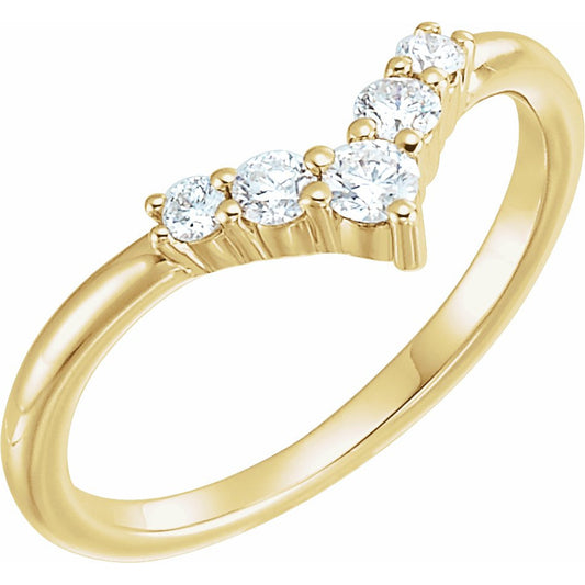 14K Yellow 1/4 CTW Diamond Graduated V Ring