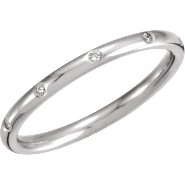 14K White 1/10 CTW Diamond Eternity Band