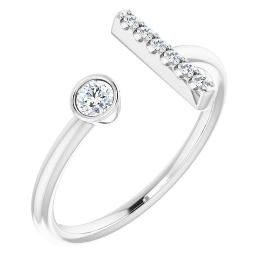 14K White 1/6 CTW Diamond Bar Ring