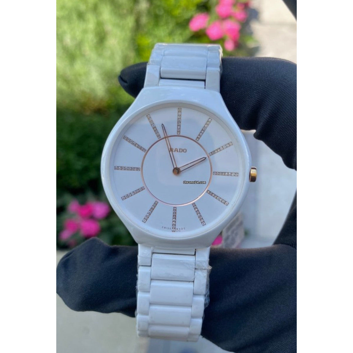 Rado White Ceramic Jubile Watch with Crystal Accent Rado Jubile Ceramica Women main image 4